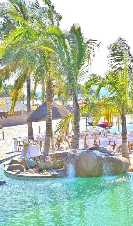 Nghunghwa Lodge Vila Praia Do Bilene Bagian luar foto